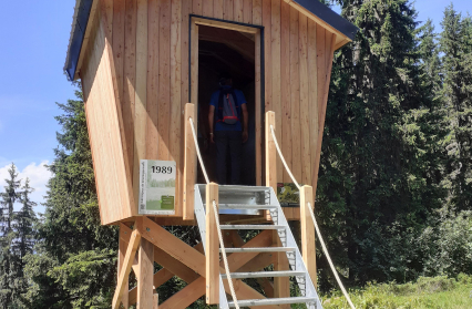 Cabane du sentier des Crêtes